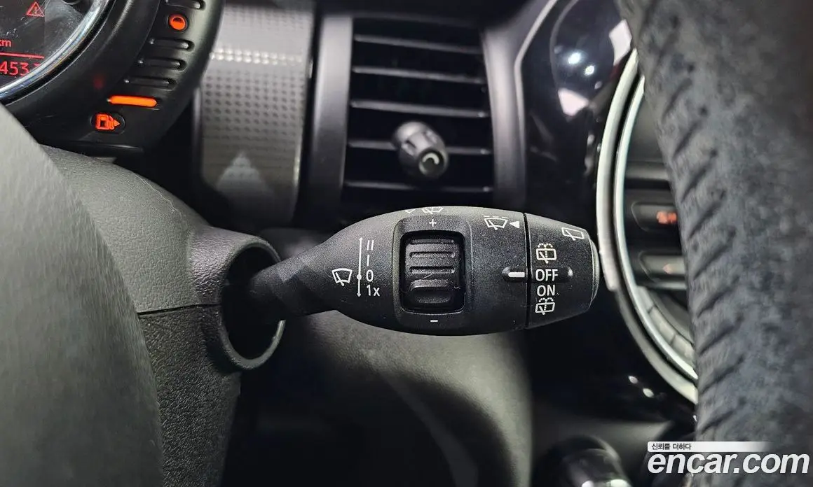 Mini Cooper 2015 1.5 автомат (гидро), фото 18 Mini Cooper 2015 1.5 автомат (гидро), фото 18