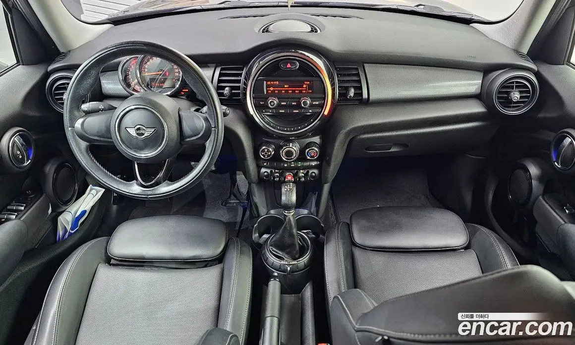 Mini Cooper 2015 1.5 автомат (гидро), фото 7 Mini Cooper 2015 1.5 автомат (гидро), фото 7