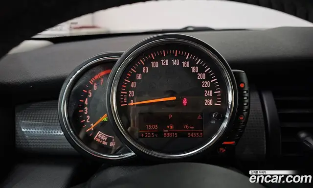Mini Cooper 2015 1.5 автомат (гидро), миниатюра 8 Mini Cooper 2015 1.5 автомат (гидро), миниатюра 8
