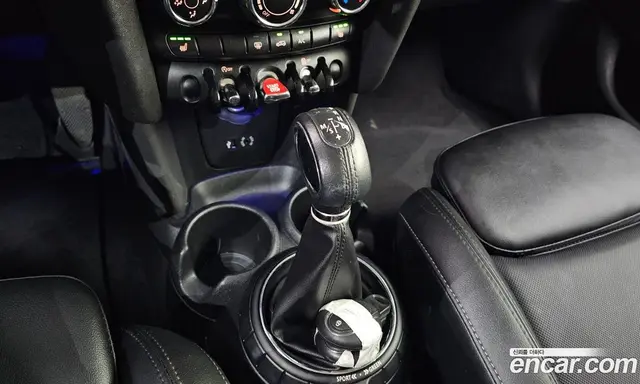 Mini Cooper 2015 1.5 автомат (гидро), миниатюра 9 Mini Cooper 2015 1.5 автомат (гидро), миниатюра 9