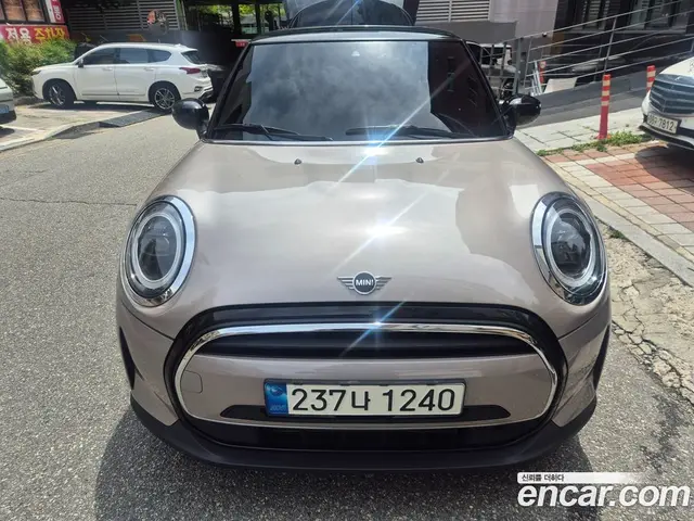 Mini Cooper, 2022, 84 265 км