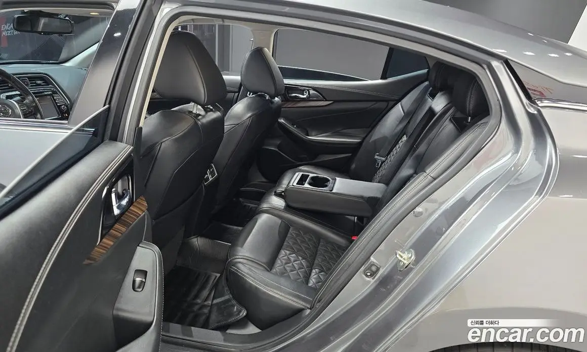 Nissan Maxima 2016 3.5 автомат (гидро), фото 12 Nissan Maxima 2016 3.5 автомат (гидро), фото 12