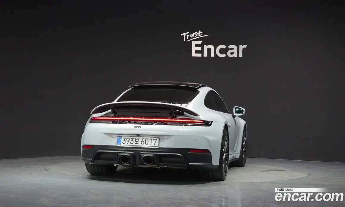 Porsche 911 2025 3.6 автомат (гидро), фото 3 Porsche 911 2025 3.6 автомат (гидро), фото 3