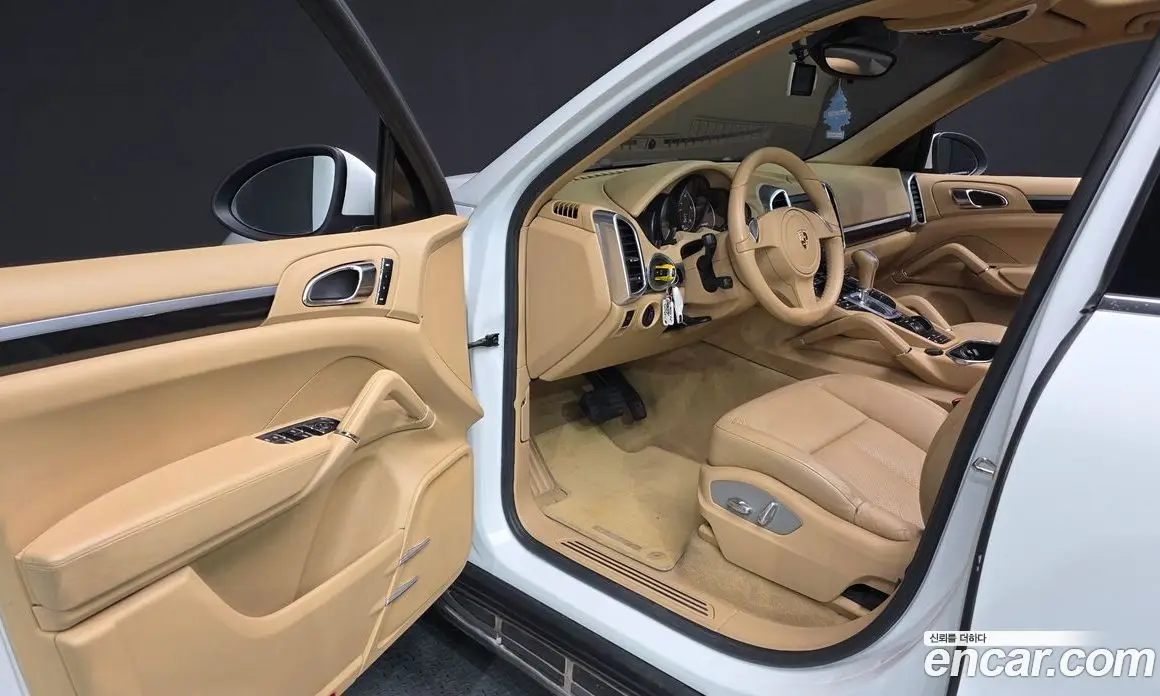 Porsche Cayenne 2012 3.0 автомат (гидро), фото 10 Porsche Cayenne 2012 3.0 автомат (гидро), фото 10