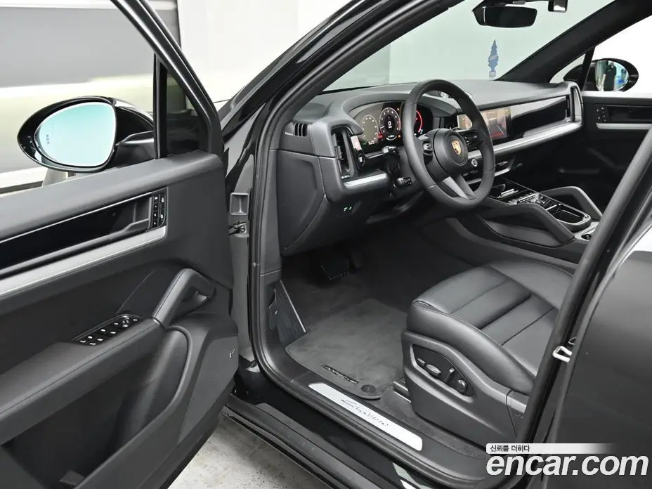 Porsche Cayenne 2025 3.0 автомат (гидро), фото 7 Porsche Cayenne 2025 3.0 автомат (гидро), фото 7