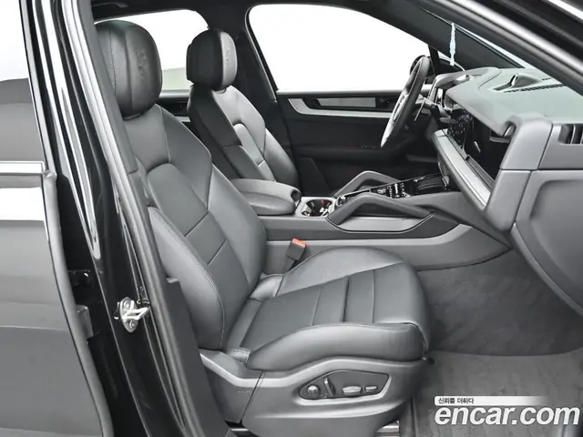 Porsche Cayenne 2025 3.0 автомат (гидро), миниатюра 10 Porsche Cayenne 2025 3.0 автомат (гидро), миниатюра 10