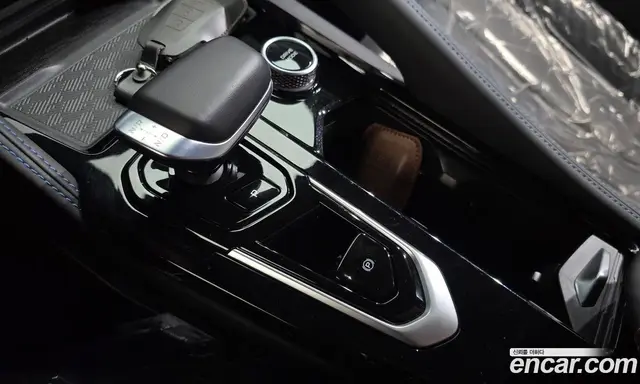 Renault (Samsung) Grand Koleos 2025 1.5 автомат (гидро), миниатюра 11 Renault (Samsung) Grand Koleos 2025 1.5 автомат (гидро), миниатюра 11