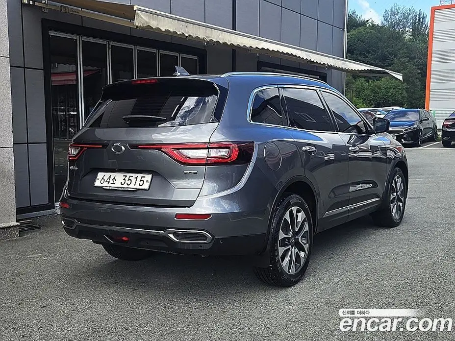 Renault (Samsung) QM6 2016 2.0 автомат (гидро), фото 3 Renault (Samsung) QM6 2016 2.0 автомат (гидро), фото 3