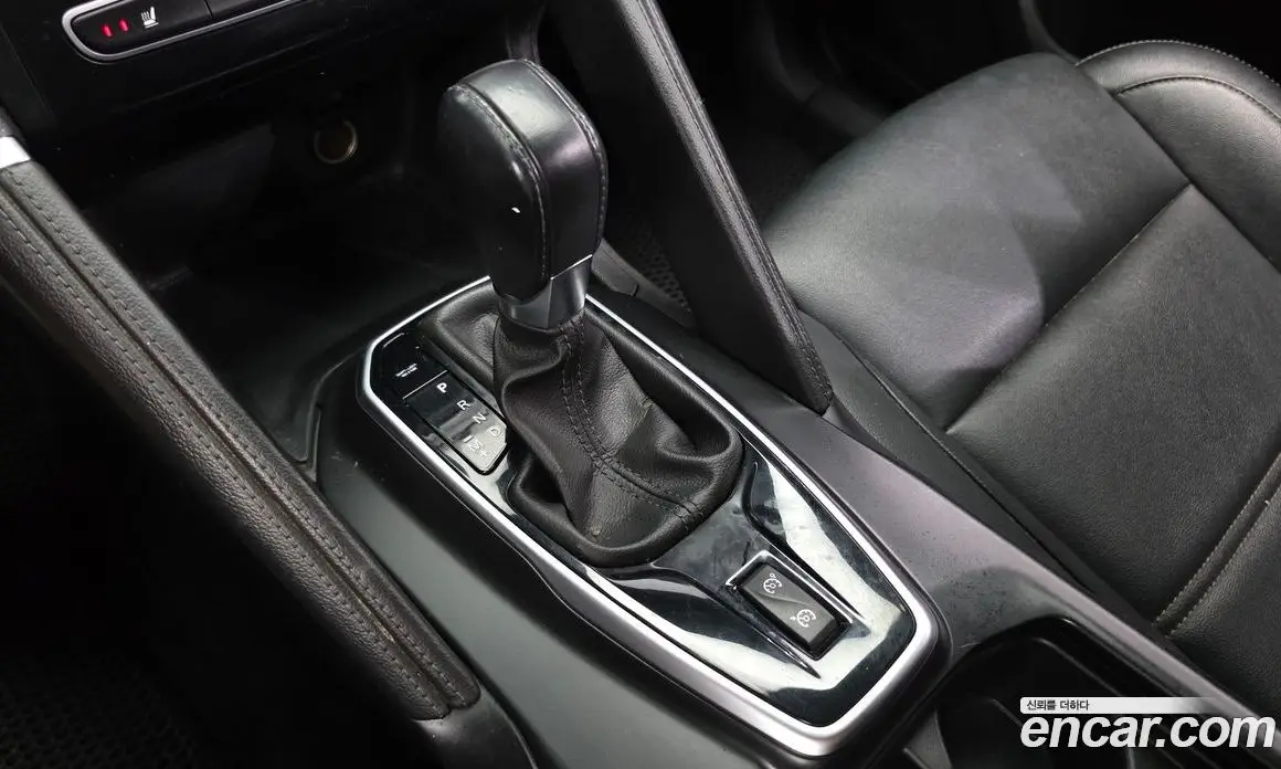 Renault (Samsung) QM6 2017 2.0 автомат (гидро), фото 12 Renault (Samsung) QM6 2017 2.0 автомат (гидро), фото 12