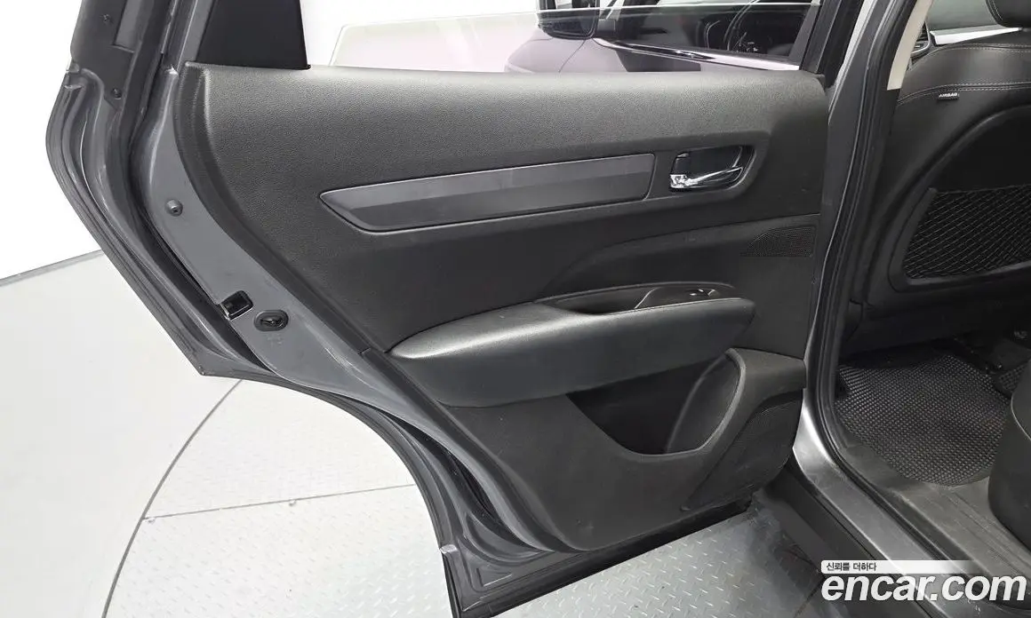 Renault (Samsung) QM6 2017 2.0 автомат (гидро), фото 15 Renault (Samsung) QM6 2017 2.0 автомат (гидро), фото 15