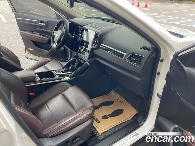 Renault (Samsung) QM6 2017 2.0 автомат (гидро), миниатюра 11 Renault (Samsung) QM6 2017 2.0 автомат (гидро), миниатюра 11