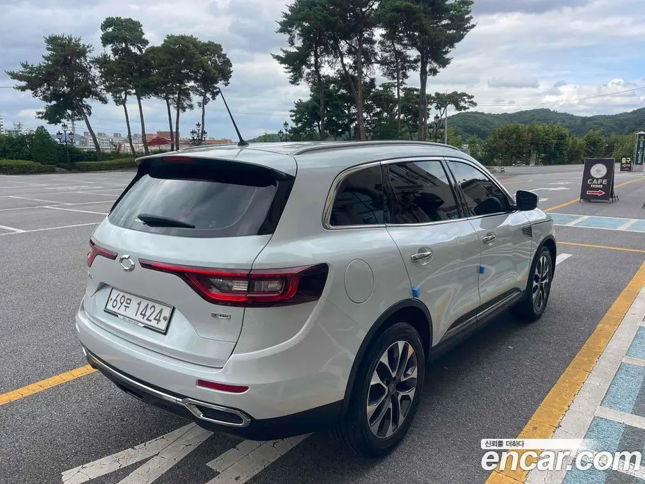 Renault (Samsung) QM6 2017 2.0 автомат (гидро), фото 4 Renault (Samsung) QM6 2017 2.0 автомат (гидро), фото 4