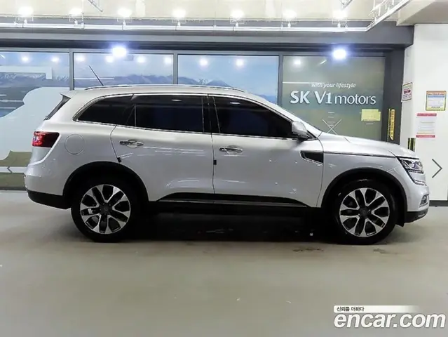 Renault (Samsung) QM6 2017 2.0 автомат (гидро), миниатюра 3 Renault (Samsung) QM6 2017 2.0 автомат (гидро), миниатюра 3