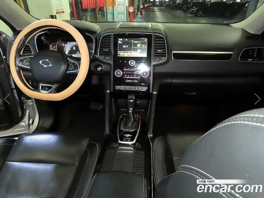 Renault (Samsung) QM6 2017 2.0 автомат (гидро), фото 10 Renault (Samsung) QM6 2017 2.0 автомат (гидро), фото 10