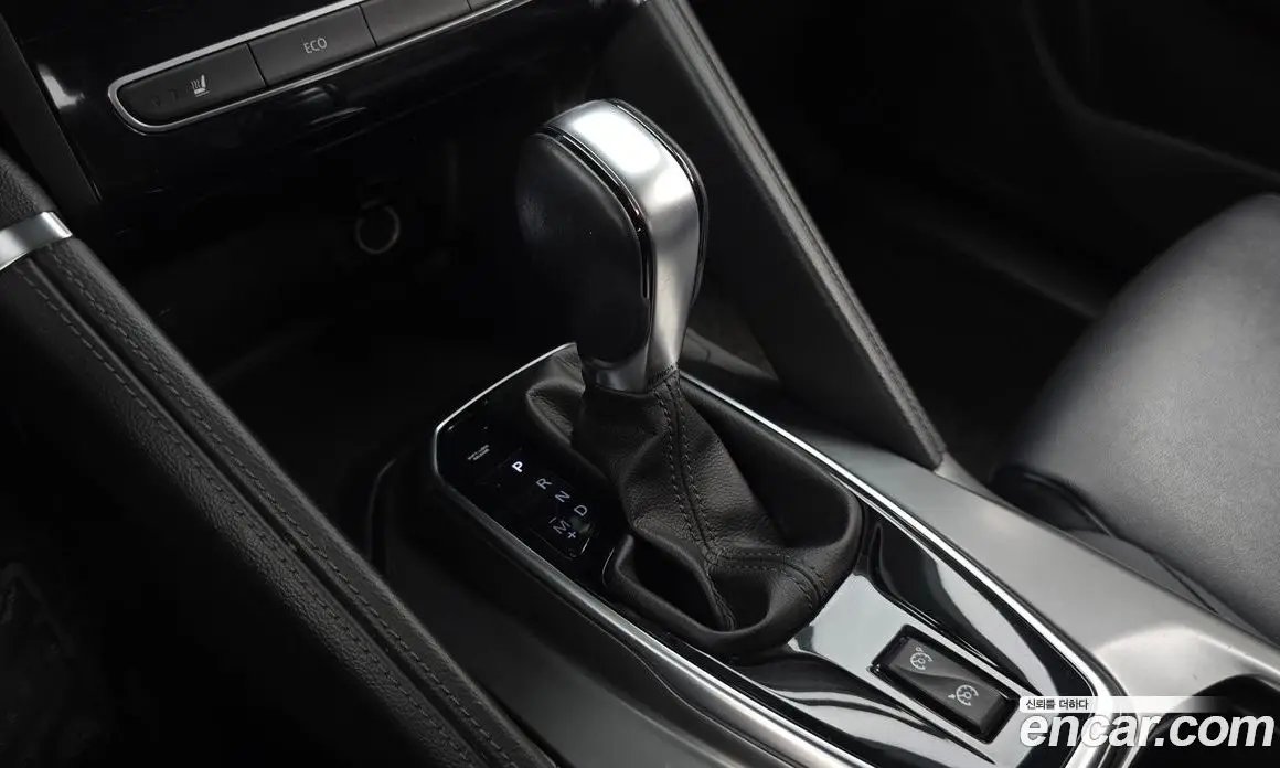 Renault (Samsung) QM6 2018 2.0 автомат (гидро), фото 12 Renault (Samsung) QM6 2018 2.0 автомат (гидро), фото 12