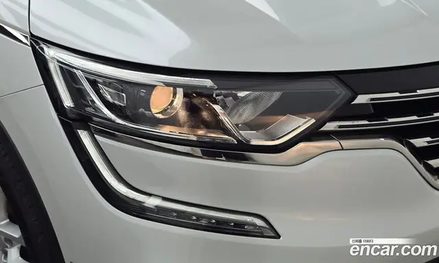 Renault (Samsung) QM6 2018 2.0 автомат (гидро), миниатюра 8 Renault (Samsung) QM6 2018 2.0 автомат (гидро), миниатюра 8
