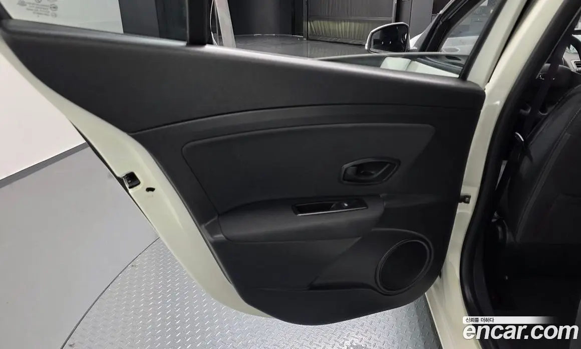 Renault (Samsung) SM3 2013 1.6 автомат (гидро), фото 14