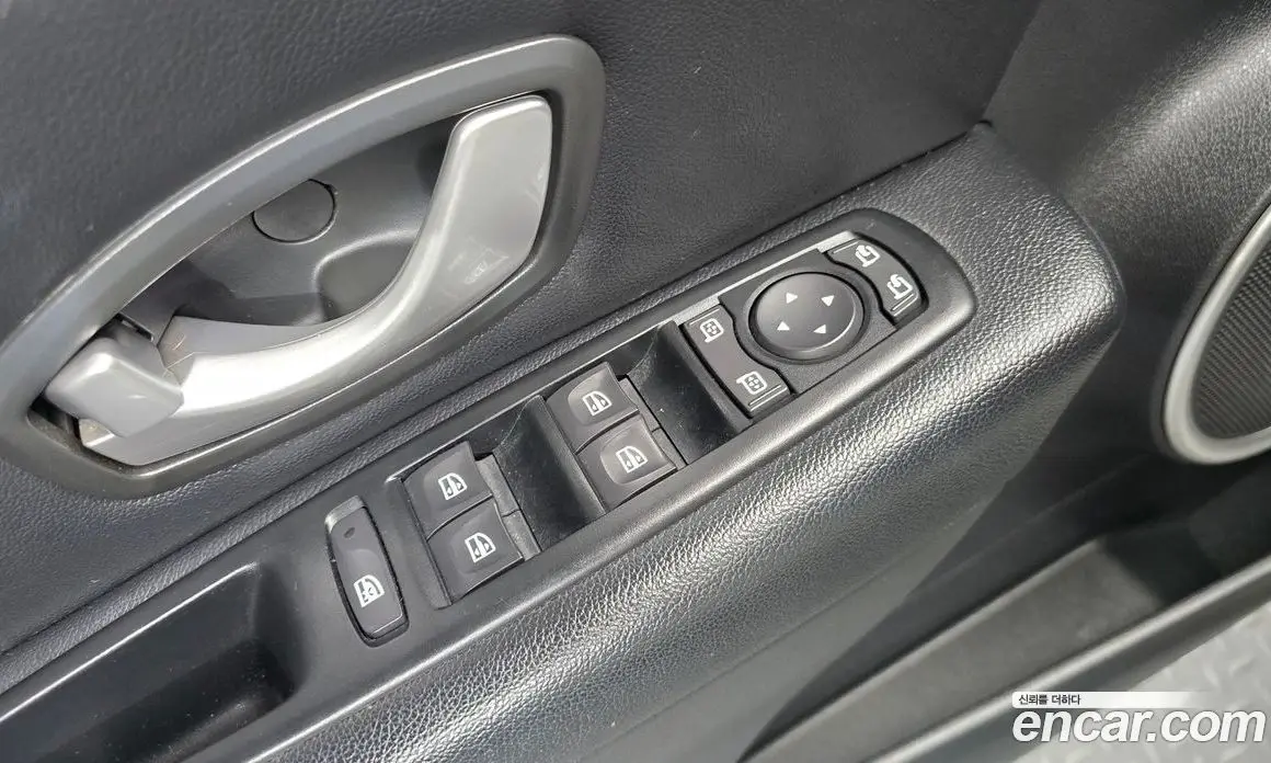 Renault (Samsung) SM3 2016 1.5 автомат (гидро), фото 20 Renault (Samsung) SM3 2016 1.5 автомат (гидро), фото 20
