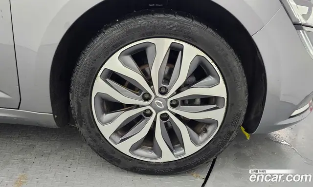 Renault (Samsung) SM6 2016 1.5 автомат (гидро), миниатюра 5 Renault (Samsung) SM6 2016 1.5 автомат (гидро), миниатюра 5
