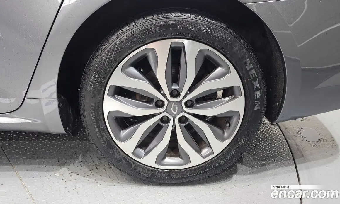 Renault (Samsung) SM6 2016 1.5 автомат (гидро), фото 7 Renault (Samsung) SM6 2016 1.5 автомат (гидро), фото 7