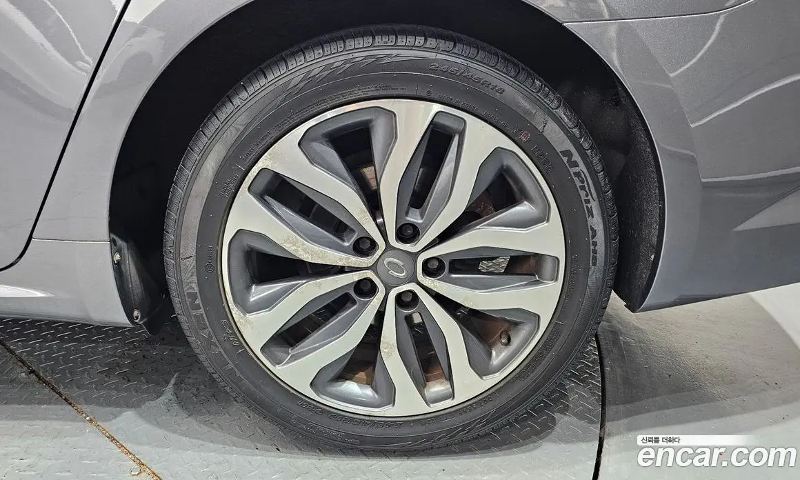 Renault (Samsung) SM6 2016 2.0 автомат (гидро), фото 5 Renault (Samsung) SM6 2016 2.0 автомат (гидро), фото 5