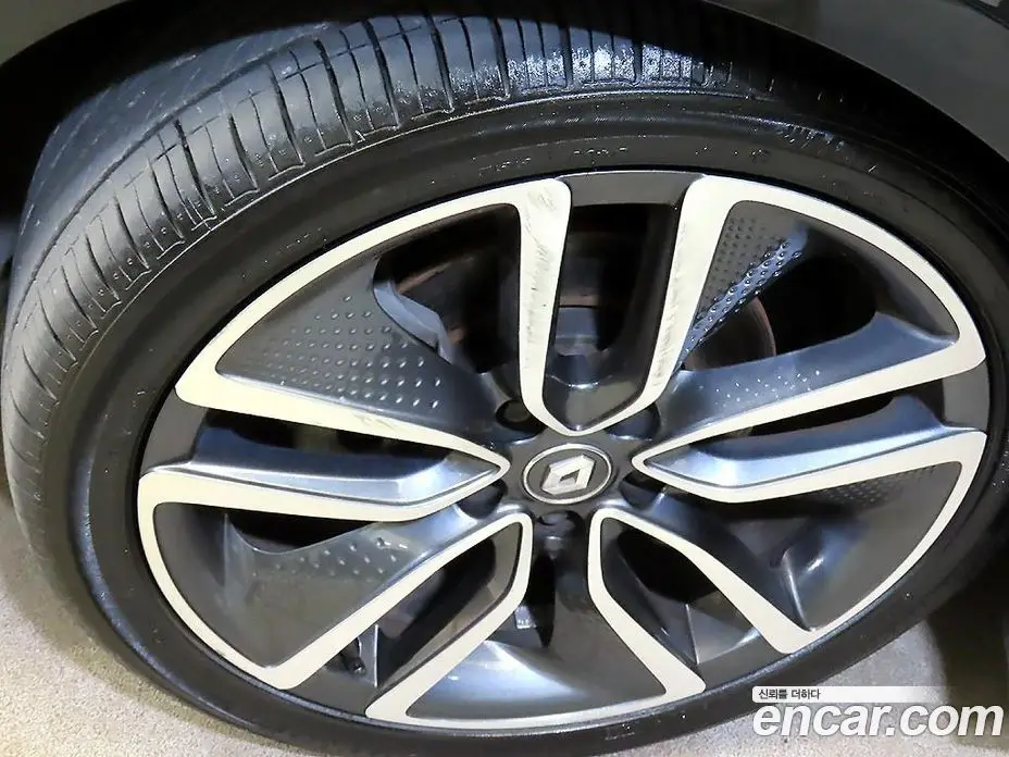 Renault (Samsung) SM6 2016 1.6 автомат (гидро), фото 5 Renault (Samsung) SM6 2016 1.6 автомат (гидро), фото 5