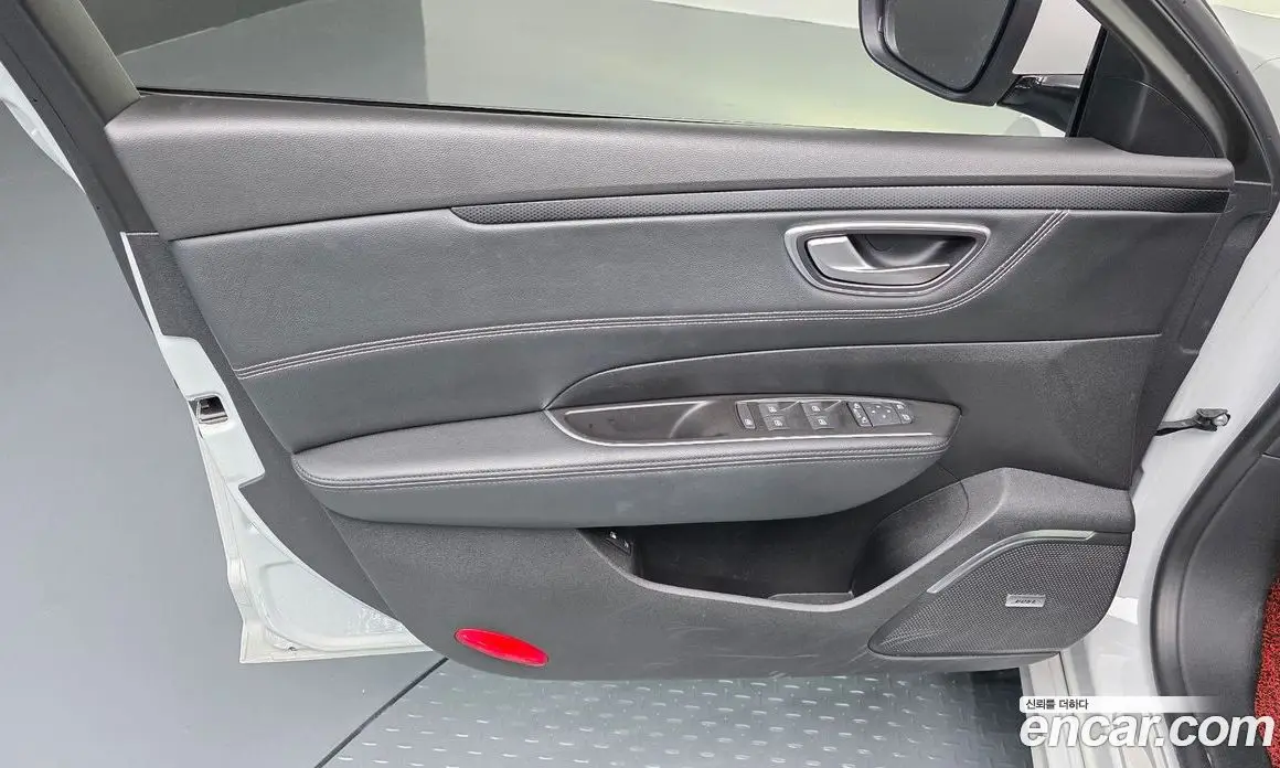 Renault (Samsung) SM6 2021 1.3 автомат (гидро), фото 14 Renault (Samsung) SM6 2021 1.3 автомат (гидро), фото 14