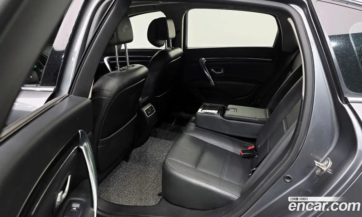 Renault (Samsung) SM7 2015 2.5 автомат (гидро), фото 20 Renault (Samsung) SM7 2015 2.5 автомат (гидро), фото 20