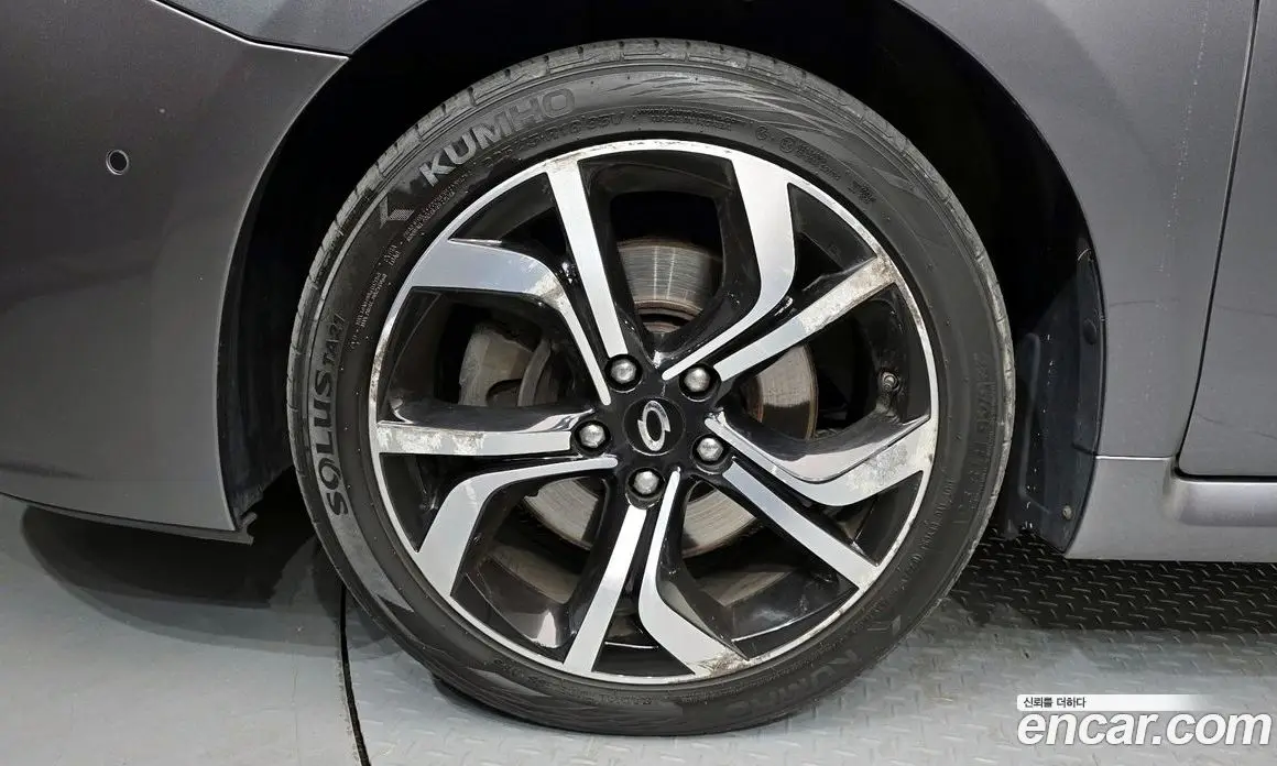 Renault (Samsung) SM7 2015 2.5 автомат (гидро), фото 5 Renault (Samsung) SM7 2015 2.5 автомат (гидро), фото 5