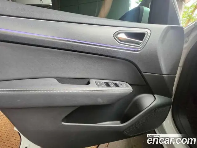 Renault (Samsung) XM3 2022 1.6 автомат (гидро), миниатюра 3 Renault (Samsung) XM3 2022 1.6 автомат (гидро), миниатюра 3