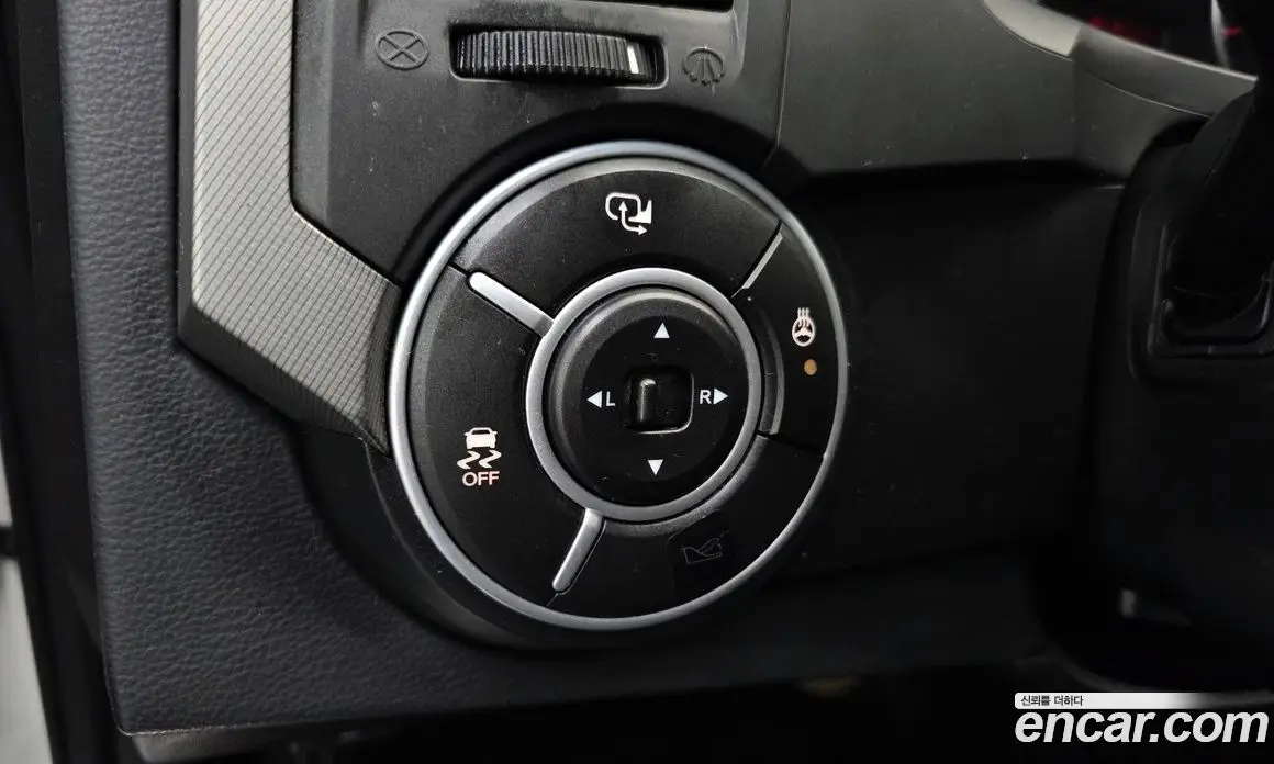 SsangYong Korando 2013 2.0 автомат (гидро), фото 15 SsangYong Korando 2013 2.0 автомат (гидро), фото 15