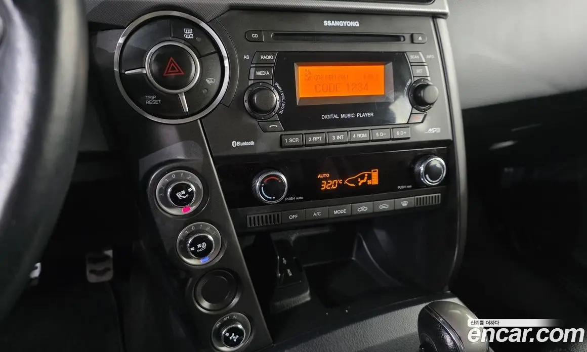 SsangYong Korando 2017 2.2 автомат (гидро), фото 15