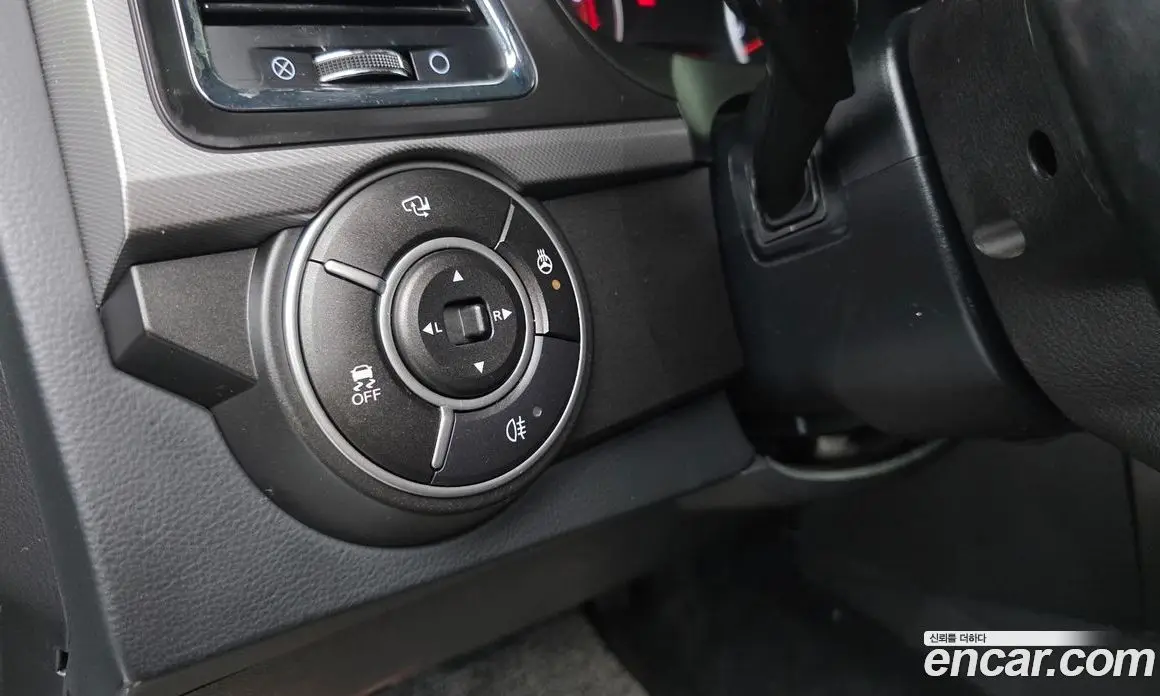 SsangYong Korando 2017 2.2 автомат (гидро), фото 12 SsangYong Korando 2017 2.2 автомат (гидро), фото 12
