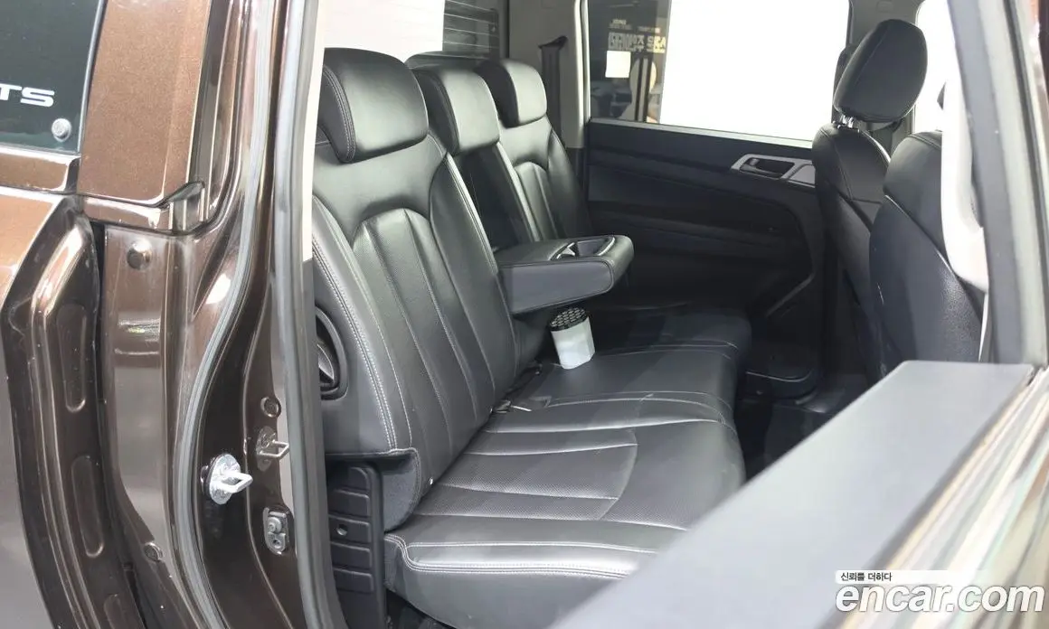 SsangYong Rexton 2018 2.2 автомат (гидро), фото 11 SsangYong Rexton 2018 2.2 автомат (гидро), фото 11