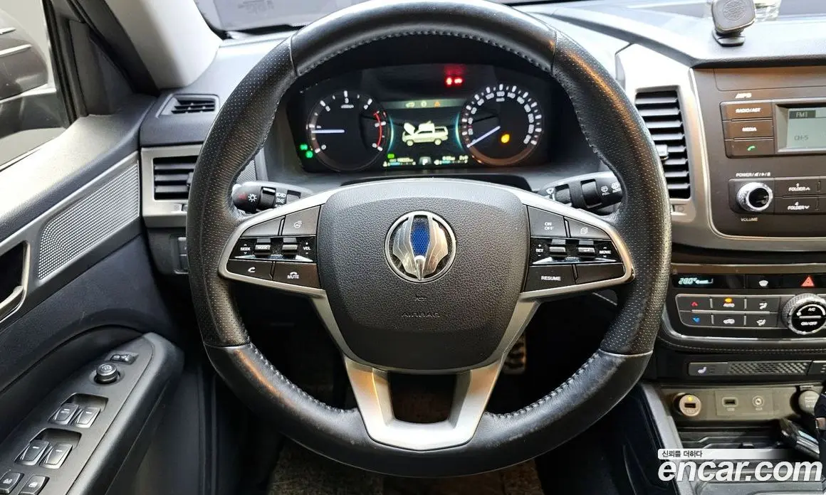 SsangYong Rexton 2018 2.2 автомат (гидро), фото 13