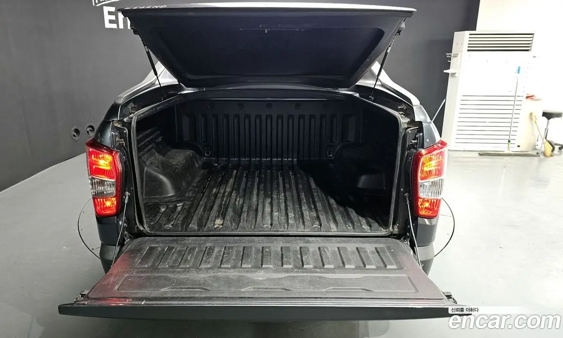 SsangYong Rexton 2018 2.2 автомат (гидро), фото 20