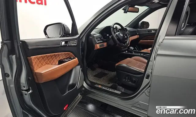 SsangYong Rexton 2019 2.2 автомат (гидро), миниатюра 10 SsangYong Rexton 2019 2.2 автомат (гидро), миниатюра 10