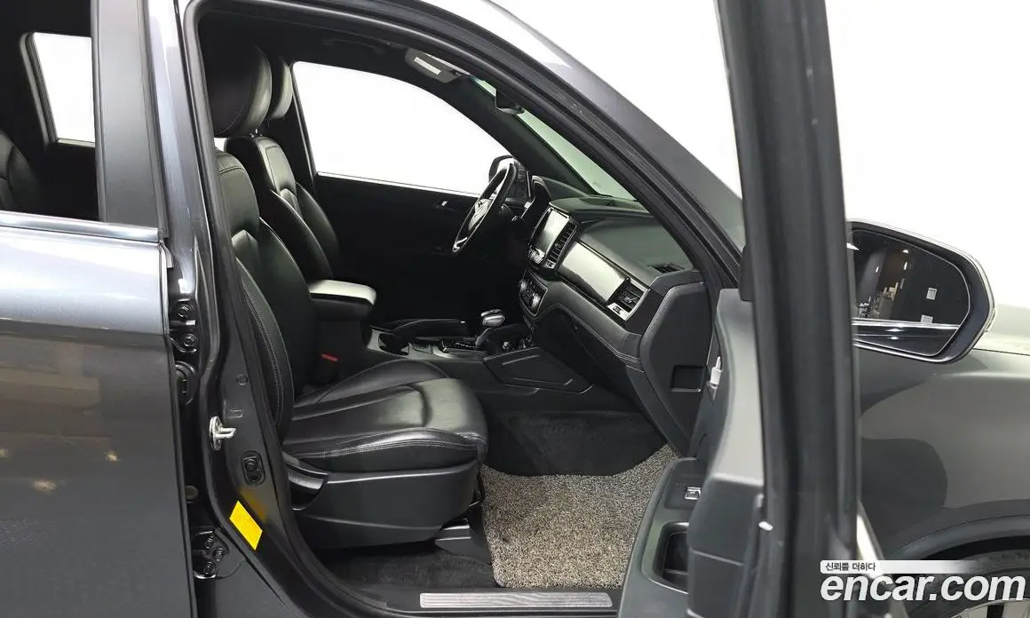 SsangYong Rexton 2019 2.2 автомат (гидро), фото 17 SsangYong Rexton 2019 2.2 автомат (гидро), фото 17