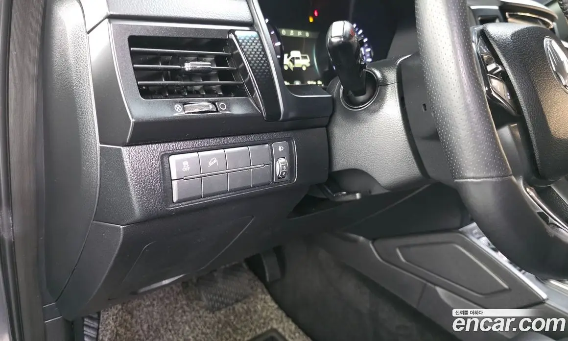 SsangYong Rexton 2019 2.2 автомат (гидро), фото 27 SsangYong Rexton 2019 2.2 автомат (гидро), фото 27
