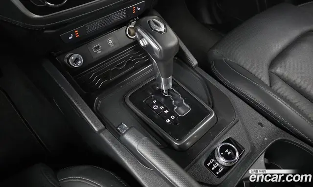 SsangYong Rexton 2019 2.2 автомат (гидро), миниатюра 9 SsangYong Rexton 2019 2.2 автомат (гидро), миниатюра 9