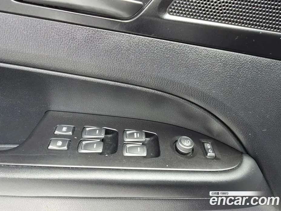 SsangYong Rexton 2020 2.2 автомат (гидро), фото 17