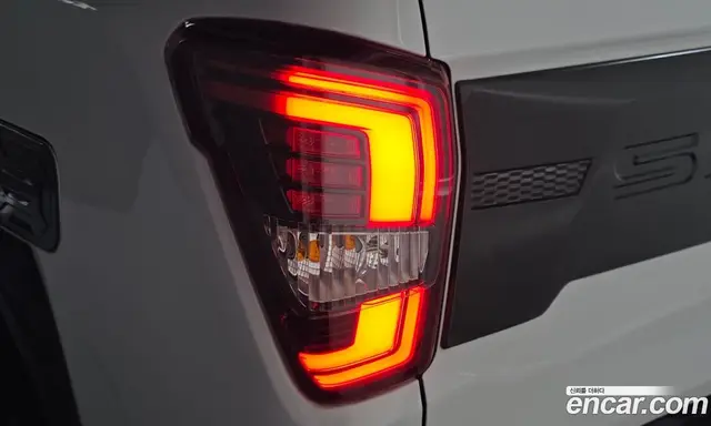 SsangYong Rexton 2023 2.2 автомат (гидро), миниатюра 9 SsangYong Rexton 2023 2.2 автомат (гидро), миниатюра 9
