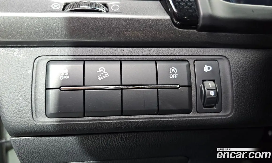 SsangYong Rexton 2023 2.2 автомат (гидро), фото 28 SsangYong Rexton 2023 2.2 автомат (гидро), фото 28