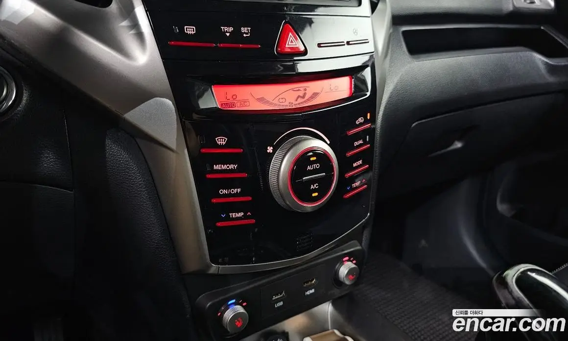 SsangYong TIBOLI 2016 1.6 автомат (гидро), фото 17 SsangYong TIBOLI 2016 1.6 автомат (гидро), фото 17