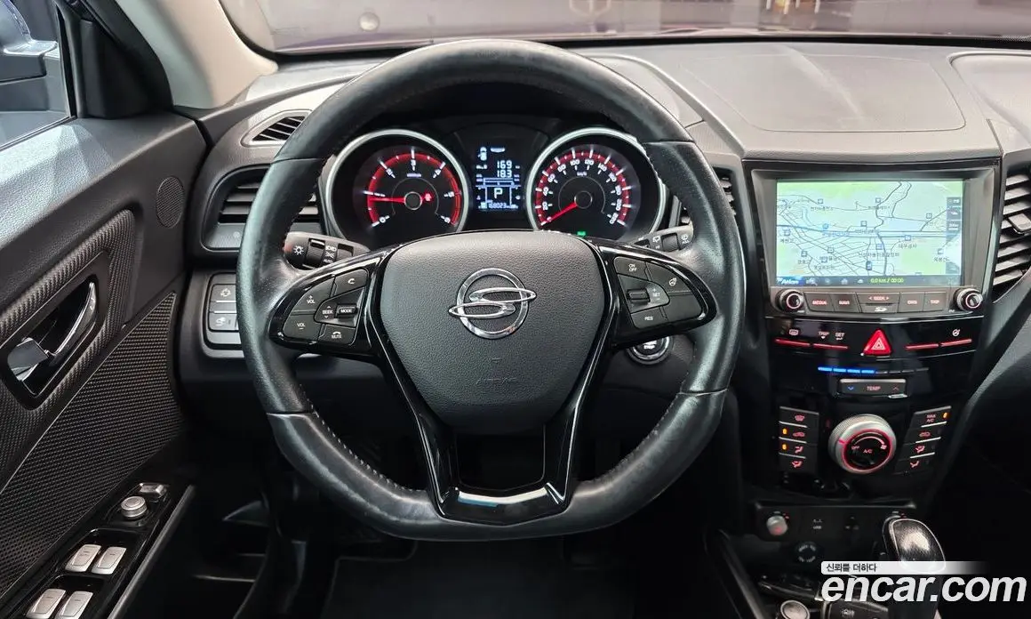 SsangYong TIBOLI 2016 1.6 автомат (гидро), фото 18 SsangYong TIBOLI 2016 1.6 автомат (гидро), фото 18