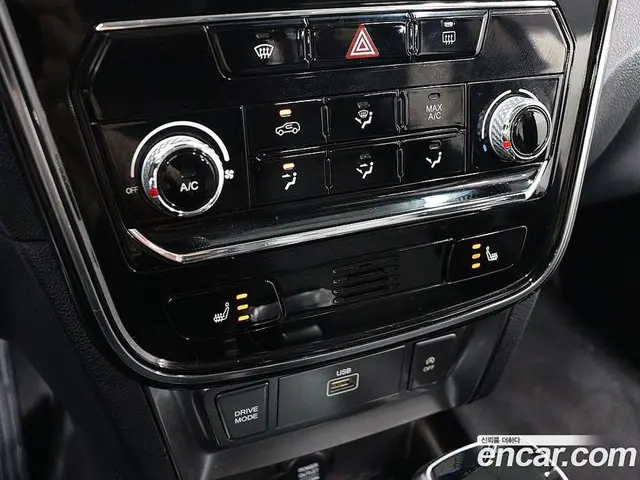 SsangYong TIBOLI 2019 1.5 автомат (гидро), миниатюра 11