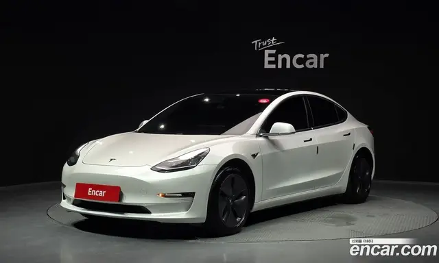 Tesla Model 3 2020 0.2 автомат (гидро), миниатюра 1 Tesla Model 3 2020 0.2 автомат (гидро), миниатюра 1