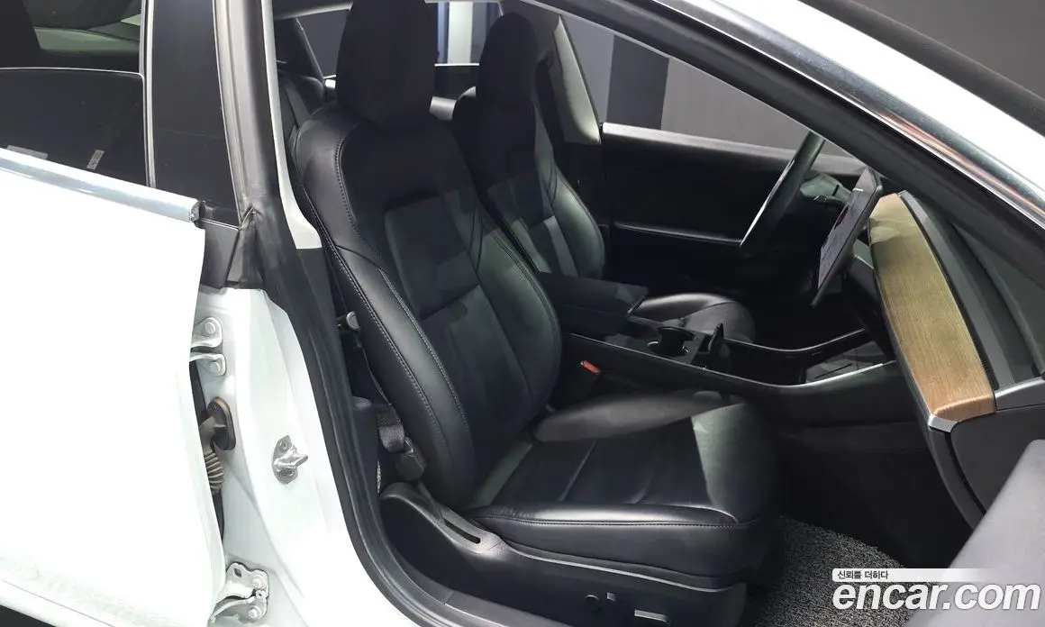 Tesla Model 3 2020 0.2 автомат (гидро), фото 16 Tesla Model 3 2020 0.2 автомат (гидро), фото 16