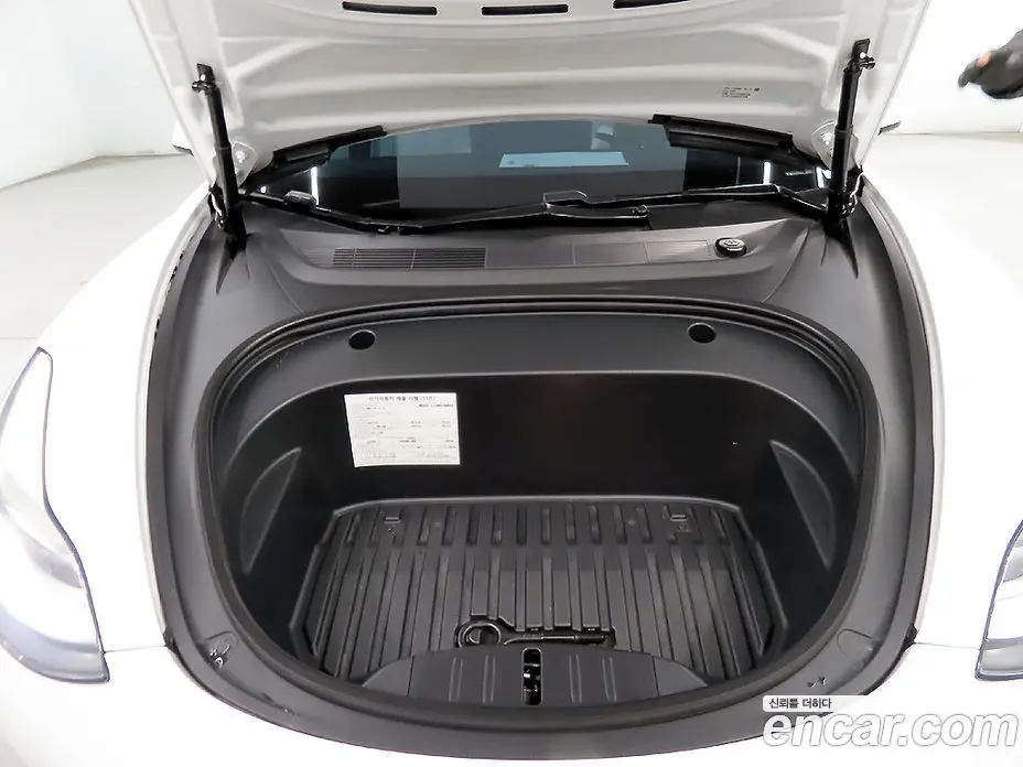 Tesla Model 3 2021 0.1 автомат (гидро), фото 19 Tesla Model 3 2021 0.1 автомат (гидро), фото 19