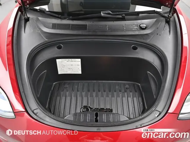 Tesla Model 3 2021 автомат (гидро), миниатюра 6 Tesla Model 3 2021 автомат (гидро), миниатюра 6